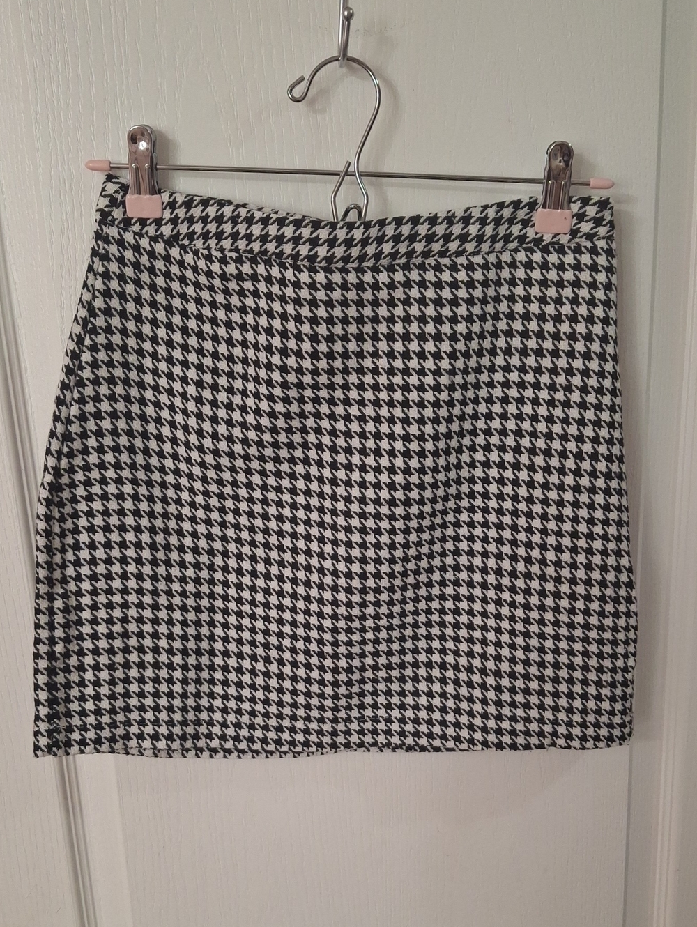 Black & White Houndstooth Mini Skirt NWOT Size S